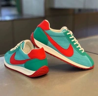 Nike Shoes V65
