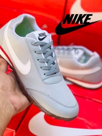Nike Shoes V64