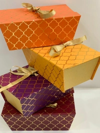 MORROCAN FOILED PYRAMID BOXES  - Green, 9×6×3.5 Inches