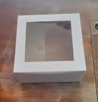 WHITE CAKE BOX WITH WINDOW - 500 Gms Cake - White, 8×8×5 Inches