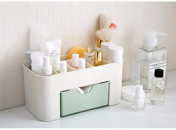 MAKEUP COSMETIC BOX