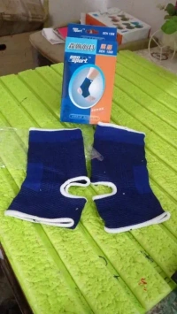 ANKLE SUPPORT Adjustable Ankle Support Brace Cap Wrap Pad (1 Pair) (1726) - Blue