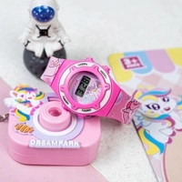 WATCH WITH PROJECTOR, Kuromi Digital Watch for Kids – Cute Stylish Boys & Girls Wristwatch with Built-in Projector & Keychain(2504)