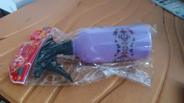 PRINTED SPRAY BOTTLE, Plastic Printed water Spray Bottle 500ml, Stylish & Reusable Mist Bottle for Plants, Cleaning, Hair & More (2199) 