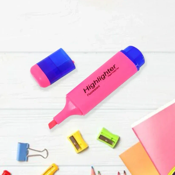 3PCS HIGHLIGHTER PEN, Highlighter Pen, Assorted Colours Water Based Broad Tip Writing Marker (2110)