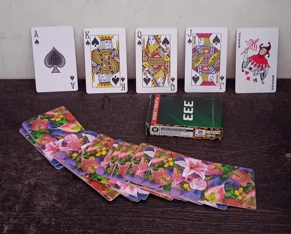 PLAYING CARDS AT82, Luxury Playing Cards Deck with HD Printing & Premium Quality,  Premium Quality, HD Printing, Elegant Finish   (2227)