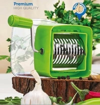 TRANS. CHILLI CUTTER, Premium Multipurpose Chilli Cutter/Vegetable Cutter with Sharp Stainless-Steel Blades (Multicolour)(2366)