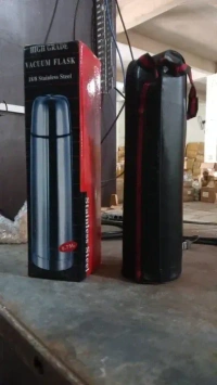 750ML VACUUM FLASK BOTTLE with cover (1565)