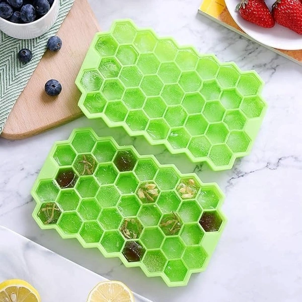 37 CAVITY SILICON ICE TRAY - "37 Cavity Ice Cube Mould Flexible Tray for Freezer, Chocolate Cake Maker, Ice Trays for Chilled Drinks, Reusable" (986) - Green