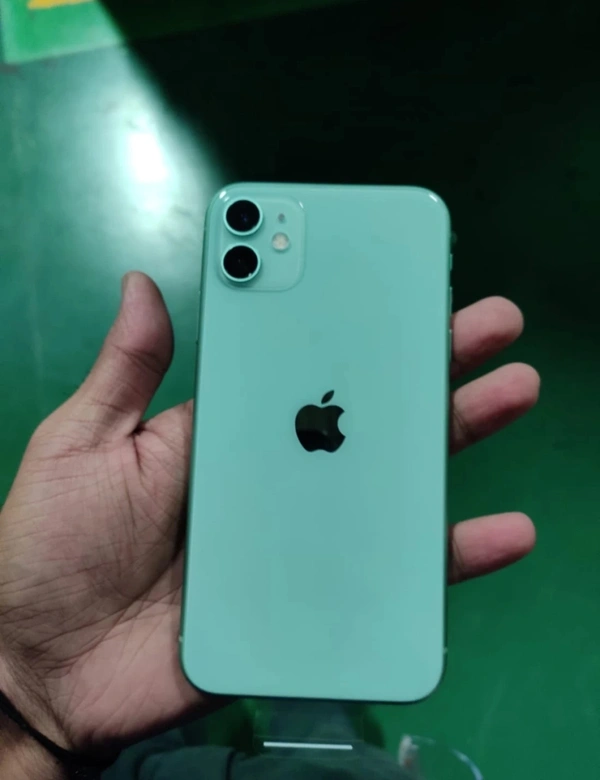Apple  I Phone 11 64 Gb
