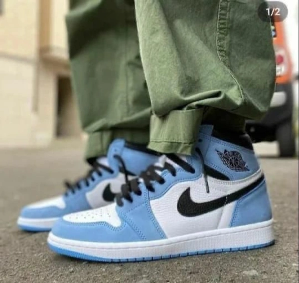 AIRJORDAN RETRO-1 - Blue, 8