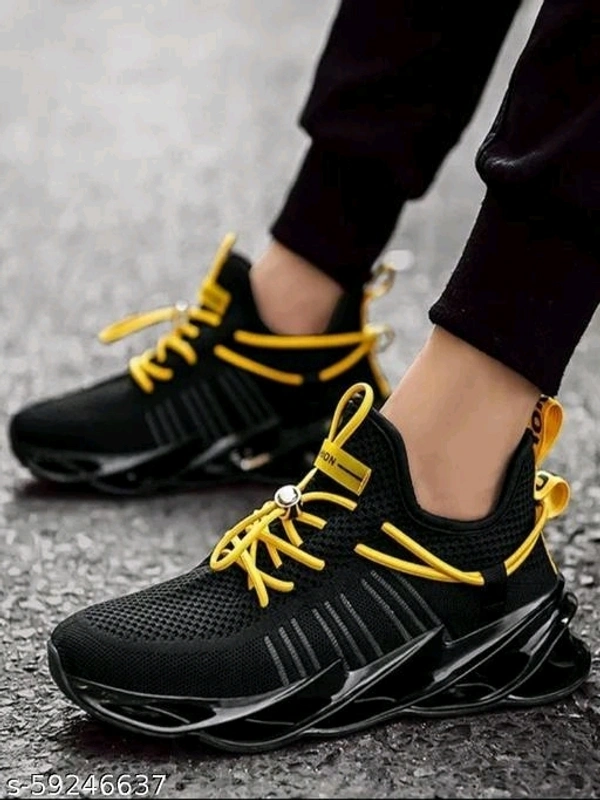 Amazing Men Sneakers - Black, 8