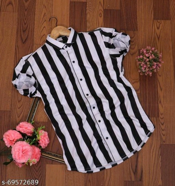  Men Casual ShirtsFabric: LycraSleeve Length: Short SleevesPattern: StripedNet Quantity (N): 1Sizes:S, M, L, XL, XXLGOOD LOOKING PREMIUM QUALITY LYCRA HALF SLEEVE SHIRTSCountry of Origin: India - Black, XL