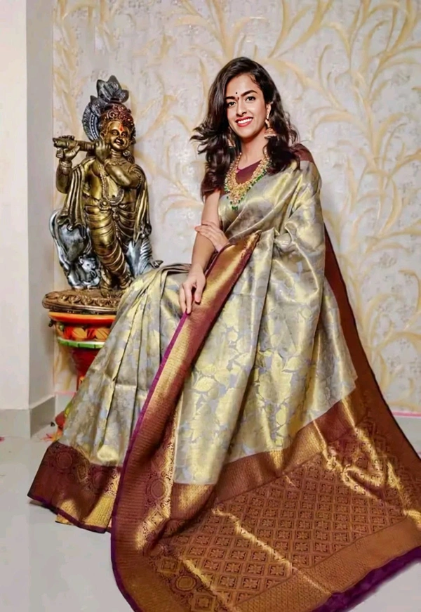 Beautiful flower design kanjivaram silk saree - Free Size