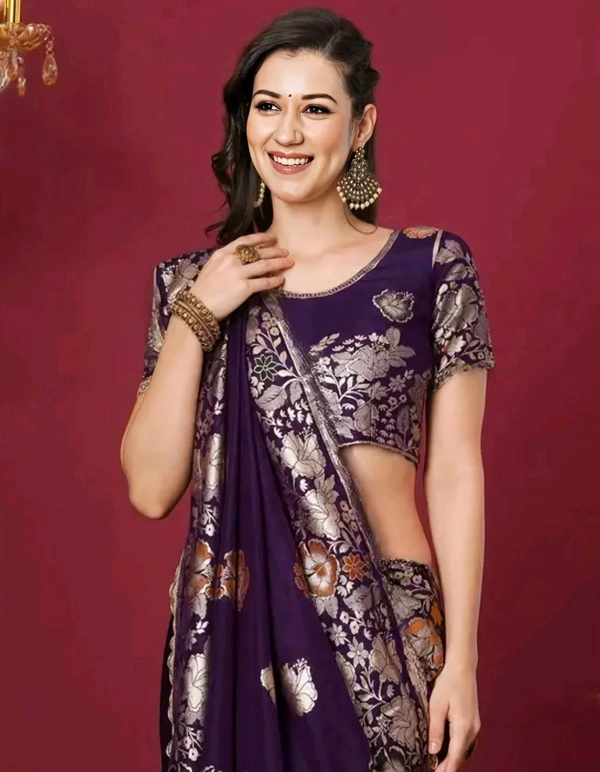 New Designer Jacquard Banarasi Silk Sarees - Free Size