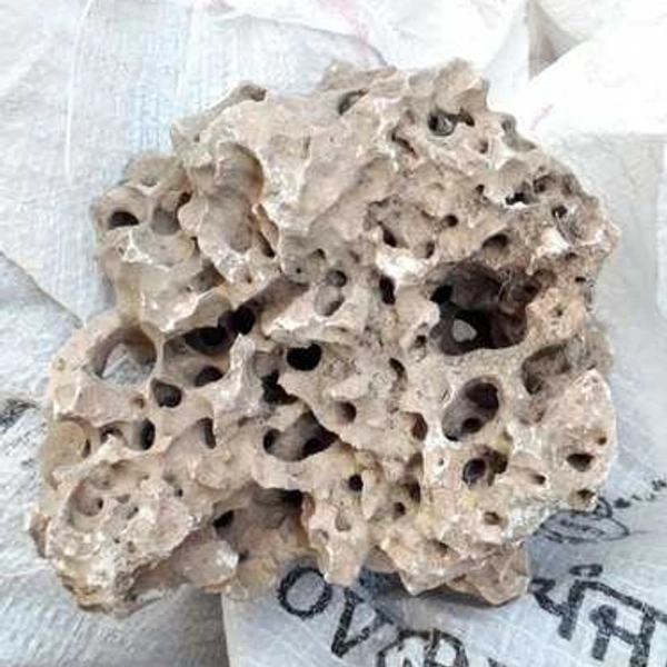 Aquarium Stone( Per Kg)