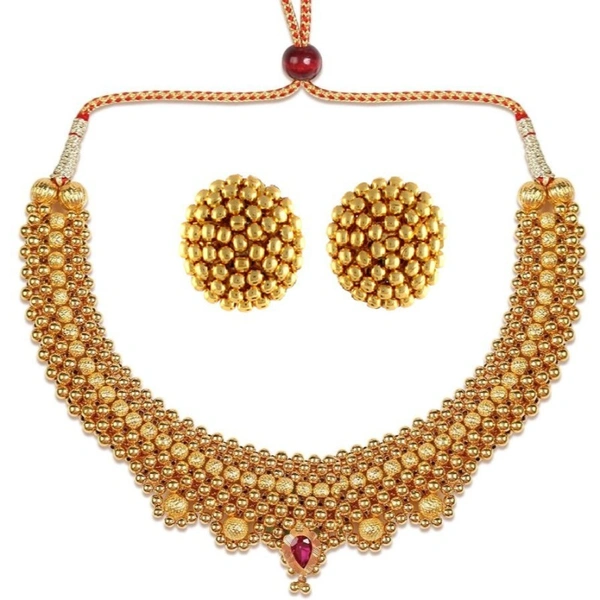 Generic Women's Short Necklace And Earing Set - Gold, Brass