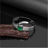 Generic Women's Green Color Monalisa Stone Adjustable Bracelet - Green, Brass
