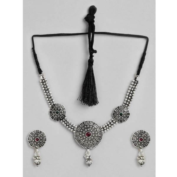 Women's Rose Gold Plated Alloy Necklace &amp; Earings Set (Silver)