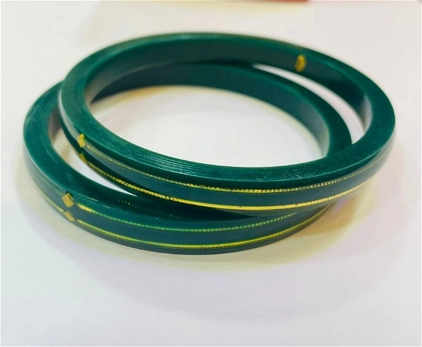 TRJ MAHALAXMI GREEN DOUBLE DEKKER HUID HALLMARK 916 22KT GOLD POLA BADHANO BANGLES VIRAL POLA (LAMINATED) 1 PAIR APPROX. WGT: 0.400 GM WITH PURITY SMART CARD - 22 (2/2)
