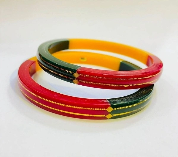 TRJ MAHALAXMI MULTI DOUBLE DEKKER HUID HALLMARK 916 22KT GOLD POLA BADHANO BANGLES VIRAL POLA (LAMINATED) 1 PAIR APPROX. WGT: 0.400 GM WITH PURITY SMART CARD - 23 (2/3)