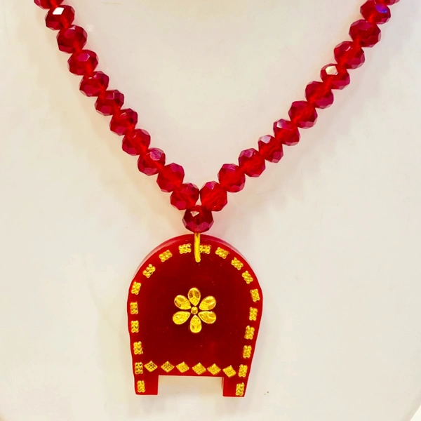 TRJ 22KDM KULO POLA PENDANT APPROX. WGT- 0.270 WITH CRYSTAL TARCEL (1 PIECE).