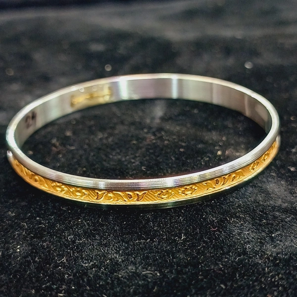 TRJ SIDE BIT NOA HALLMARK 916 22KT GOLD NOA BADHANO APPROX. WGT: 0.300  GM WITH PURITY SMART CARD - 25