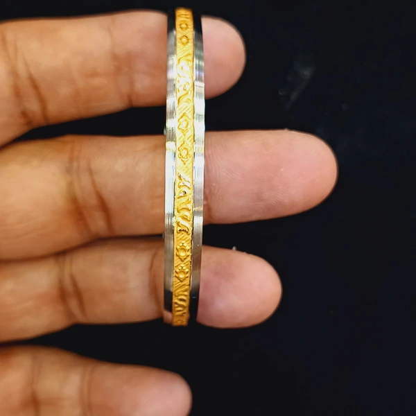 TRJ SIDE BIT NOA HALLMARK 916 22KT GOLD NOA BADHANO APPROX. WGT: 0.300  GM WITH PURITY SMART CARD - 25