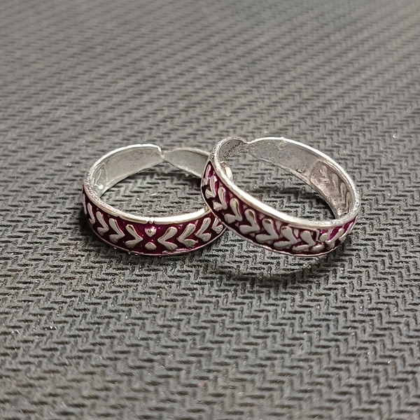 TRJ SILVER TOE RING (BICHIYA) ADJUSTABLE DESIGN (1 PAIR) WGT: 2.500-3.00 GRAM 