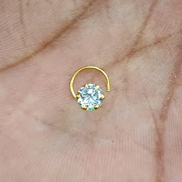 TRJ 5MM KDM GOLD NOSPIN WITH CZ STONE.