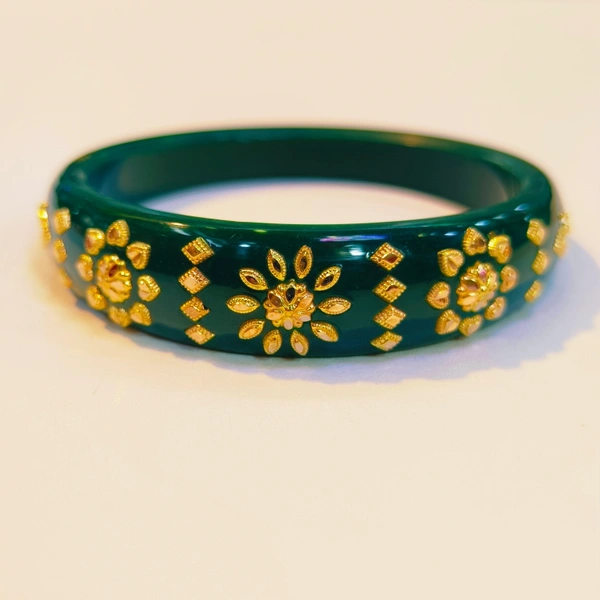 GREEN SOPY KDM GOLD BRACELET POLA BADHANO 1 PIECE APPROX WGT: 0.500 GM FOR WOMEN. - 24