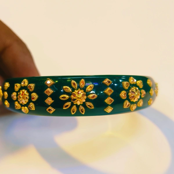 GREEN SOPY KDM GOLD BRACELET POLA BADHANO 1 PIECE APPROX WGT: 0.500 GM FOR WOMEN. - 24