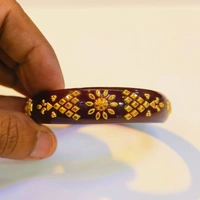 COFFEE SUTI KDM GOLD BRACELET POLA BADHANO 1 PIECE APPROX WGT: 0.500 GM FOR WOMEN. - 24