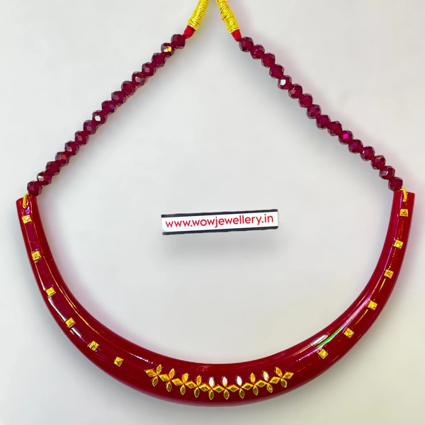 HALLMARK 18KT GOLD POLA NECKLACE 1 PIECE WITH CERTIFICATE APPROX WGT: 0.500 GM