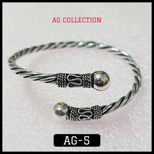 (PRE BOOKING) HALLMARK 925 SILVER BRACELET 1 PIECE ADJUSTABLE SIZE WITH CERTIFICATE.