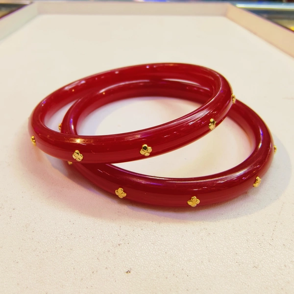 RED DOTS KDM GOLD POLA BADHANO (1 PAIR) APPROX WGT: 0.250 GM  - 23
