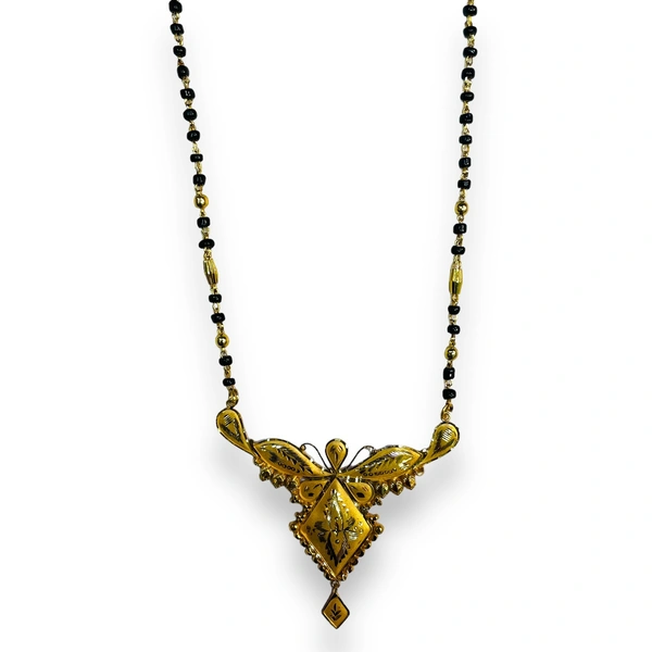 TRJ BIS HALLMARK 18KT GOLD BIG PENDANT 1 PIECE APPROX. WGT: 1.700 TO 1.800 GM WITH CERTIFICATE.