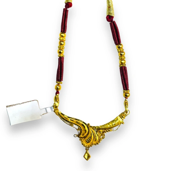 TRJ BIS HALLMARK 18KT GOLD BIG PENDANT 1 PIECE APPROX. WGT: 1.060 GM WITH CERTIFICATE.