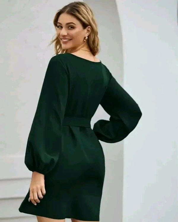 Vivient Women Elegant Elastic Sleeve Crepe Short Dress - Cyprus, L