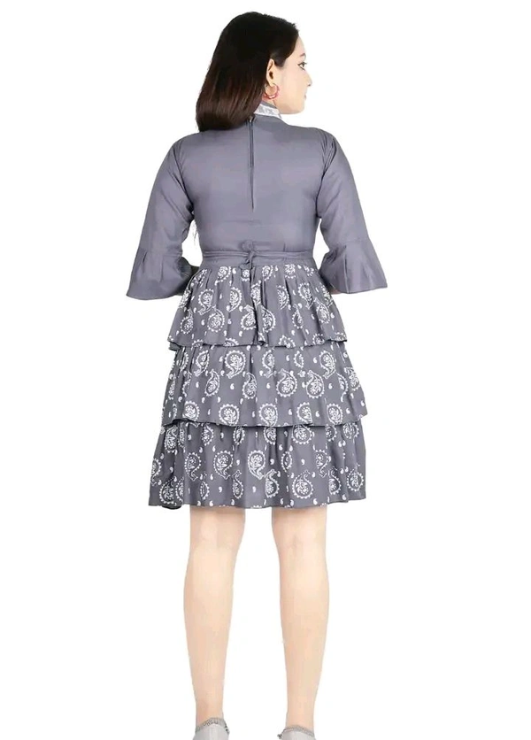 Alluring Rayon Printed A-Line Dress With Attached Belt - Gray, L