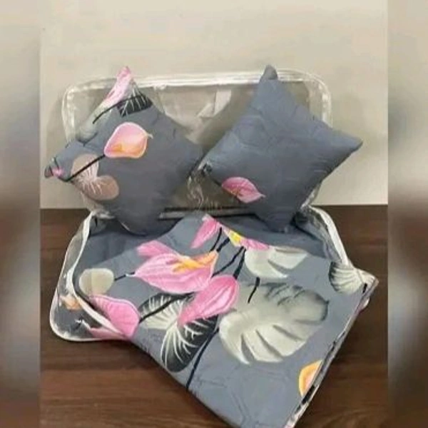 Classic Glace Cotton Printed 1 Double Bedsheet With 2 Quilted Pillow Covers And 2 Cushion Cover - Double