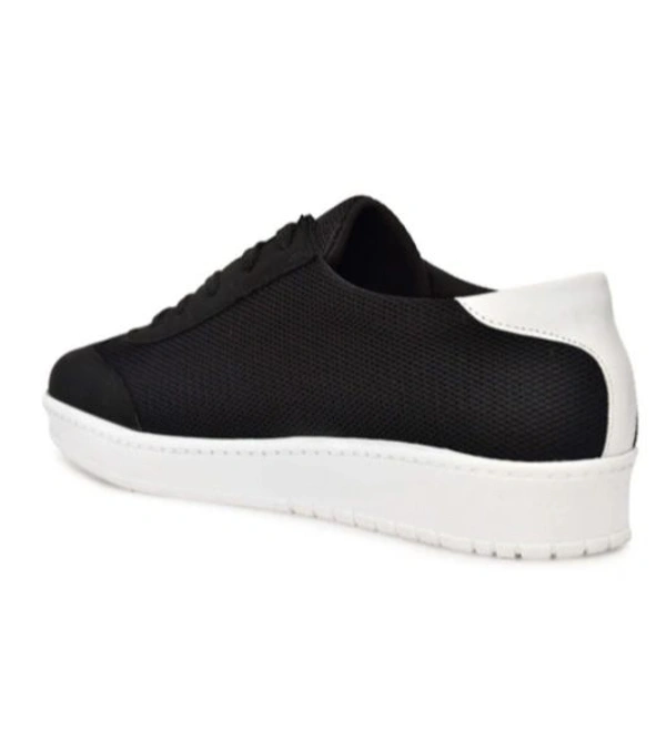 Men Lace-Up Sneakers With Faux Leather Upper - 6, Black