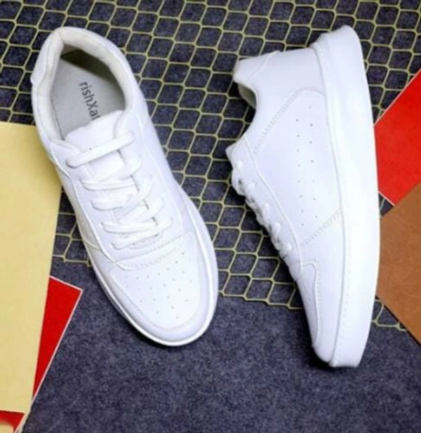 Men Low Top Sneakers  - White, 7