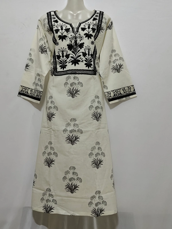 Off-White Black Embroidery Around Yoke Print Kurta