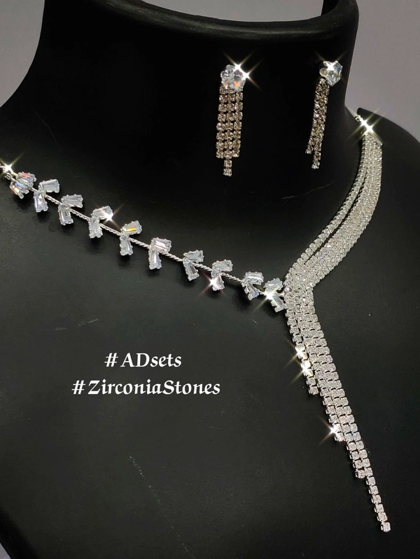 504 AD NECKLACE WITH EARRING SET ROSE 504 ROSE American Diamond 1piec  - Gold