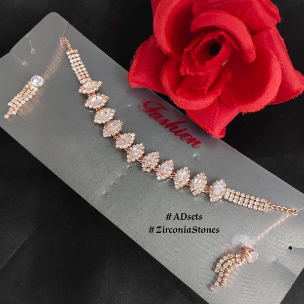 572 NECKLACE SET EARRING SILVER SKU : 572 SILVER** GOLDEN American styling diamond 1piec  - Silver