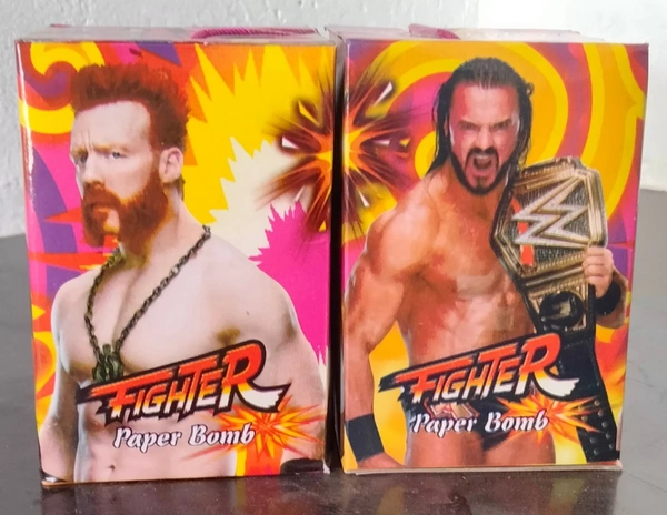 FIGHTER BOMB 1/4 - 1 Box 1 Piece