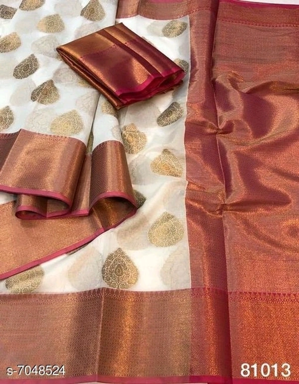 Charvi Attractive Sarees - Free Size
