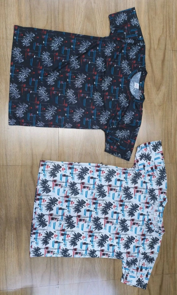 NEW GOA PRINT TSHIRT - M