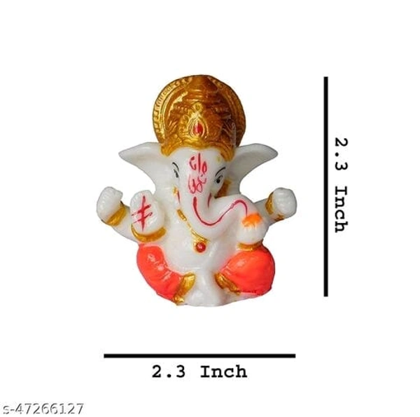 Trendy Showpieces & Collectibles